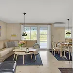 3 Bedroom Stunning Home In Haarby * Hårby