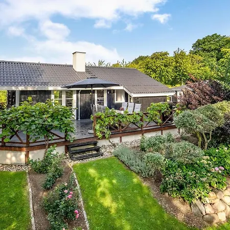 Beautiful In Haarby With Wifi Prázdninový dům *