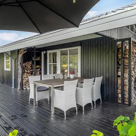 Beautiful In Haarby With Wifi Prázdninový dům *