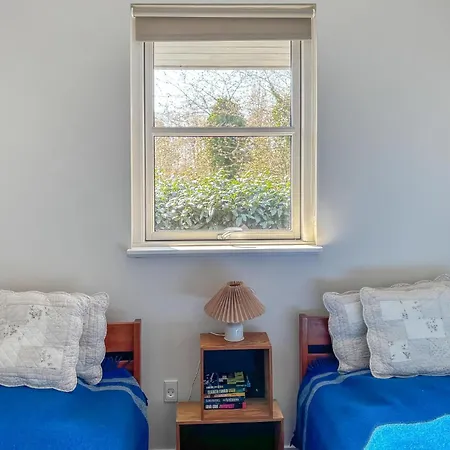Holiday home 3 Bedroom Stunning In Haarby *